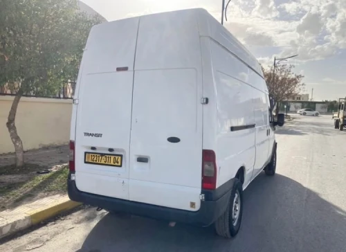 Ford Transit 2011