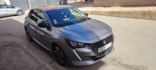 Peugeot 208 2022 208