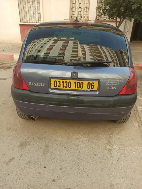 Renault Clio 2 2000 Expression