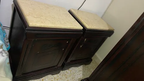 Chambre à coucher complète en bois