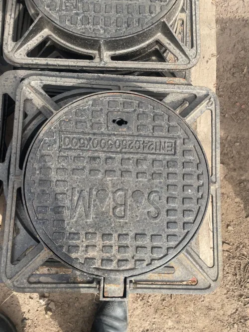 Tampons de regard et grilles en fonte