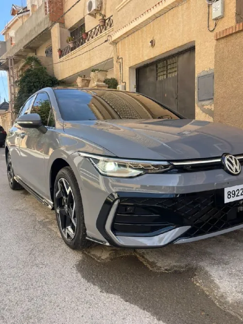 Volkswagen Golf 8.5 2025 R line