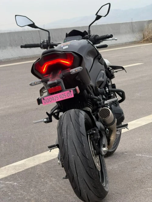 Kawasaki Z900 2025