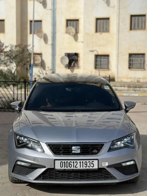 Seat Leon 2019 بيتس