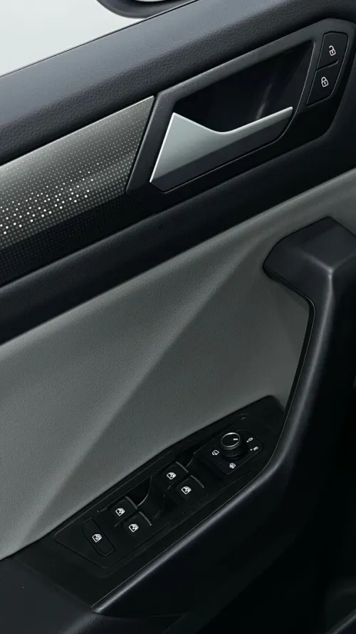 Volkswagen T-Roc 2025 R- Line Edition 