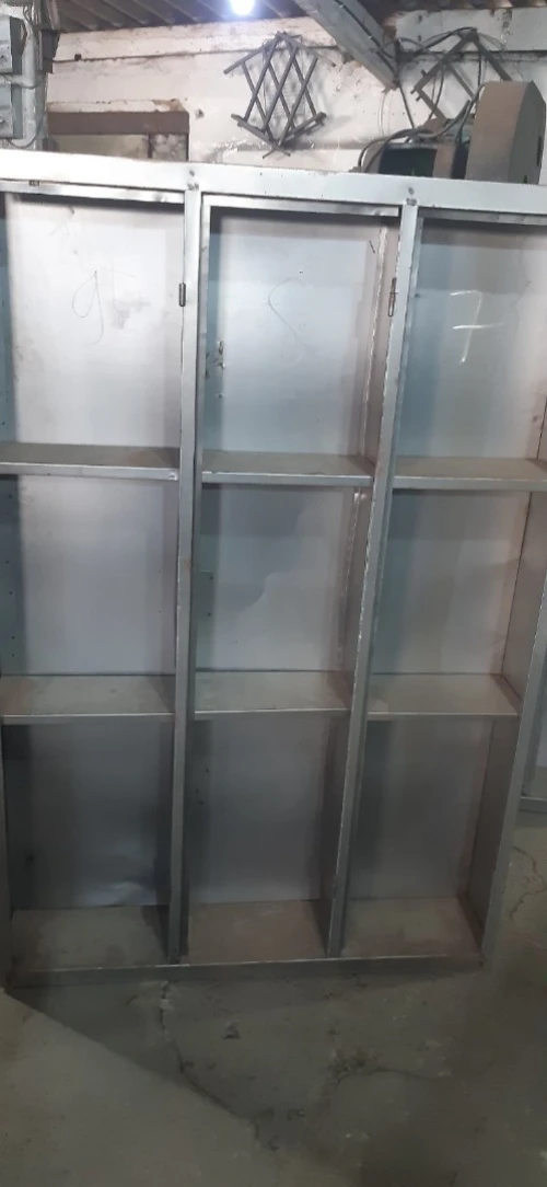 Armoire Multicases, Vestiaire Métallique, Classeur Métallique porte Document et Clapper 10 cases 