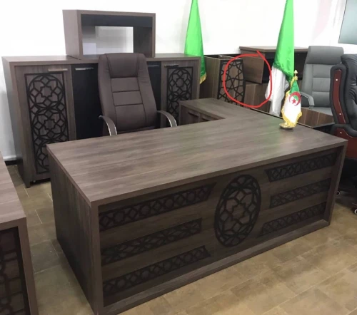 ENSEMBLE DE BUREAU / CHAISE / ARMOIRE/ BUREAU COMPLET 