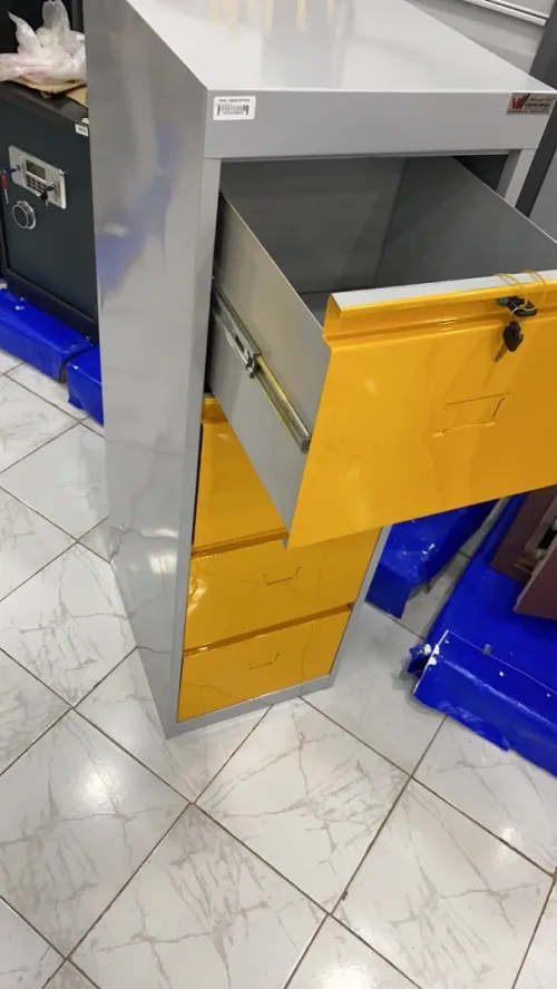 Armoire Multicases, Vestiaire Métallique, Classeur Métallique porte Document et Clapper 10 cases 