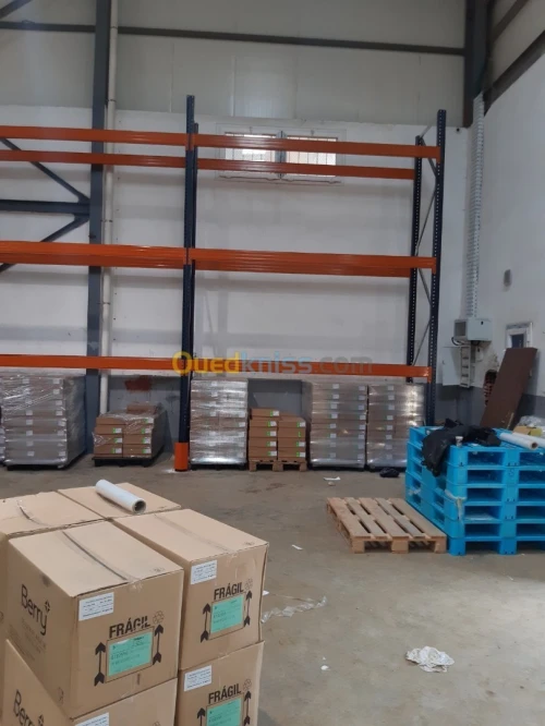 Rayonnage Semi Lourd Ou Mi Lourd Et Lourd / Rayonnage Métallique Semi Industriel Et Industriel
