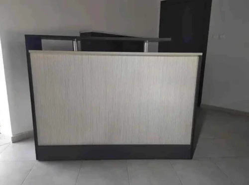 Fabrication Comptoirs de réception moderne sur mesure 