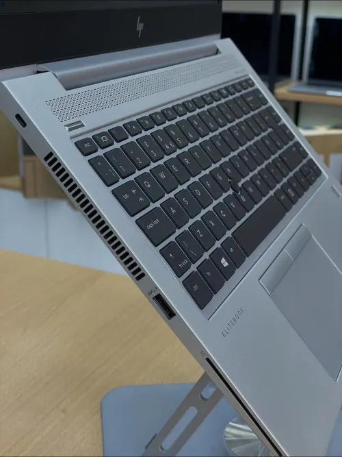HP ELITEBOOK 745 G6 RYZEN 5 PRO 3500u