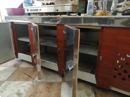 Material pour cafetería 