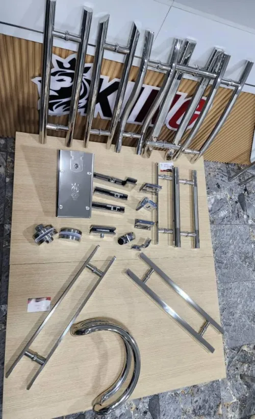 Vente et réparation accesoire vitrine cabine de douche gros et détails livraison 58 wilaya