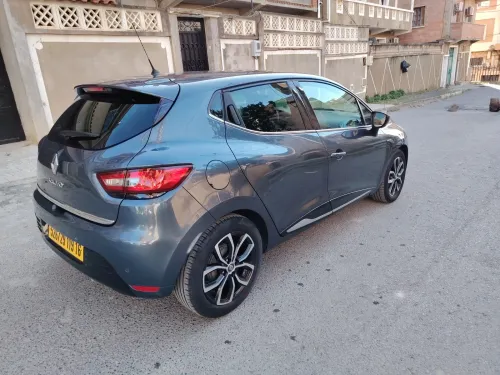 Renault Clio 4 2019 Limited 2