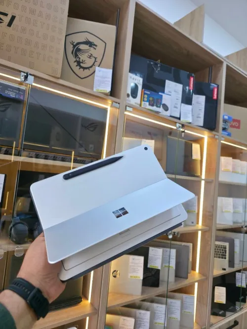 Microsoft Surface Pro 12 Snapdragon X Plus