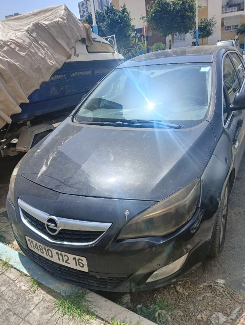 Opel Astra 2012 SPORT