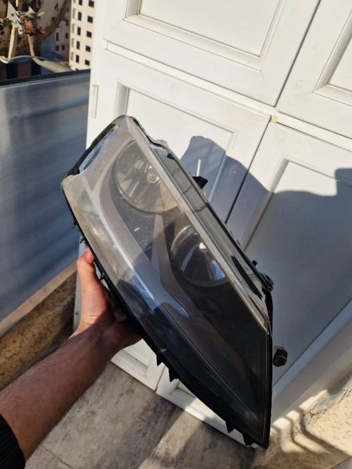 Phare avant VOLKSWAGEN JETTA