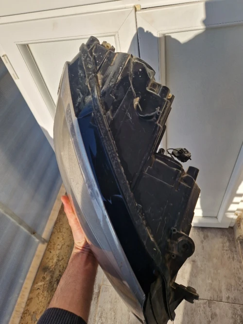 Phare avant VOLKSWAGEN JETTA