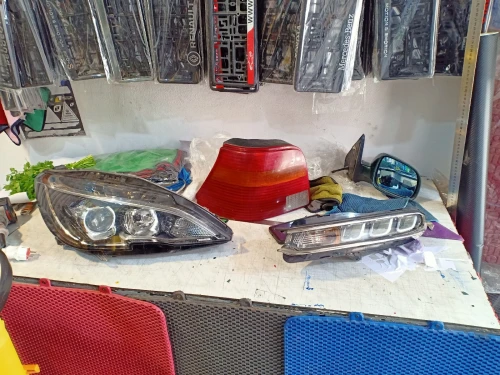 Phare Peugeot 308