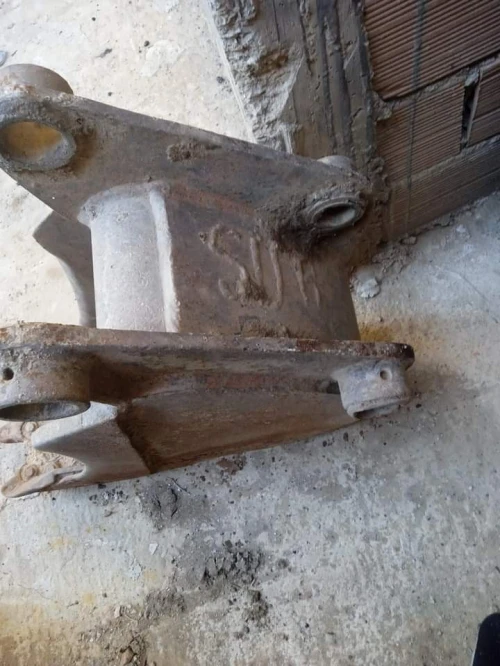 Goudi 30 jcb
