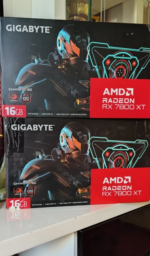 rx 7800 xt gigabyte oc