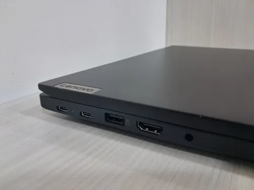 Lenovo Thinkpad E14 gen6 | Ryzen 5 7535U | 16Go DDR5 4800Mhz | 512Gb Nvme | 14" Full HD
