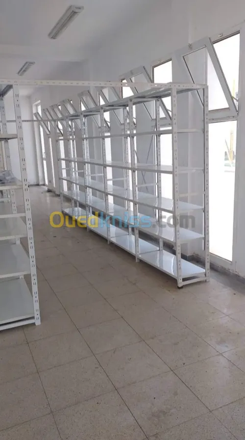 Étagère rayonnage léger archive stock magasin