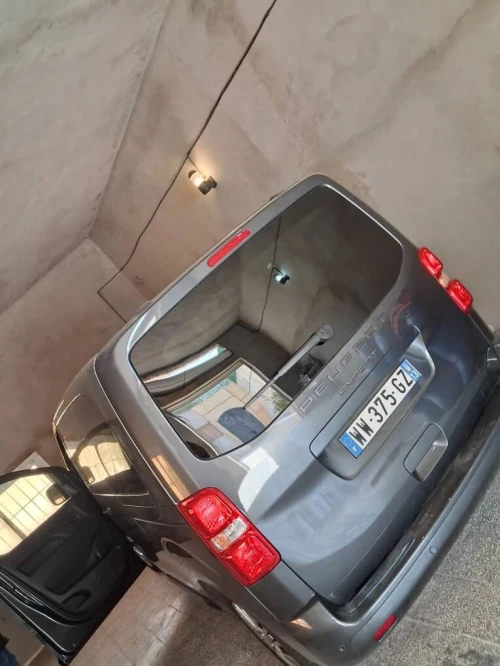 Peugeot Traveller 2025 
