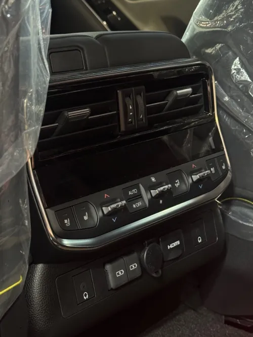 Toyota Land Cruiser  2026 vxr