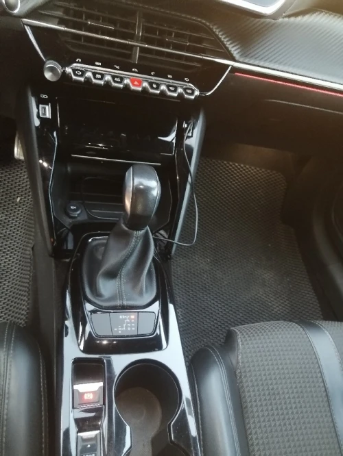 Peugeot 208 2021 GT Line