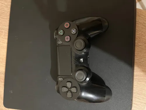 PS4 slim