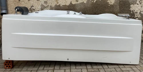 Baignoire Jacuzzi, Confort et Relaxation à Domicile