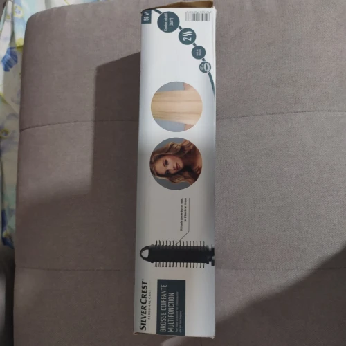 BROSSE COUFFANTE MULTI FONCTION pour lisser ou boucler  vos cheveux  qu'elle que soit leur longues