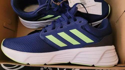 Basket Adidas galaxy 6M original pointure 43/44