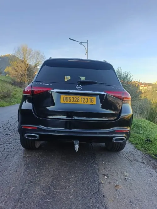 Mercedes GLE 2023 A300