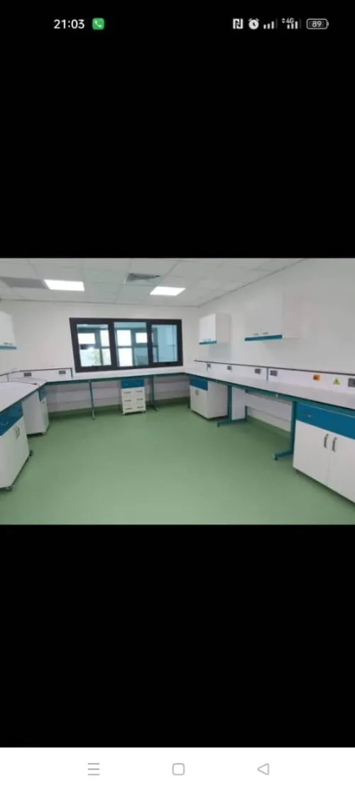 Fabrication de mobilier de laboratoire 