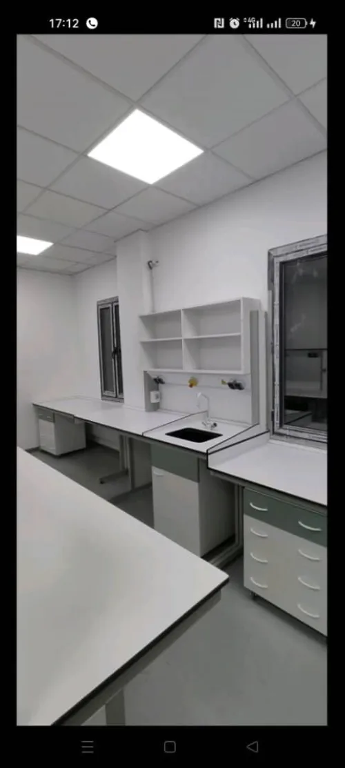 Fabrication de mobilier de laboratoire 