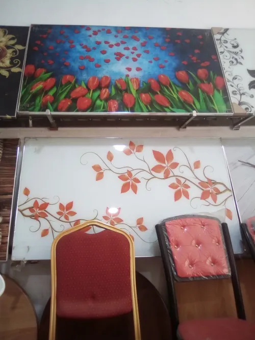 Tables et chaises طاولة طابلة و كراسي 