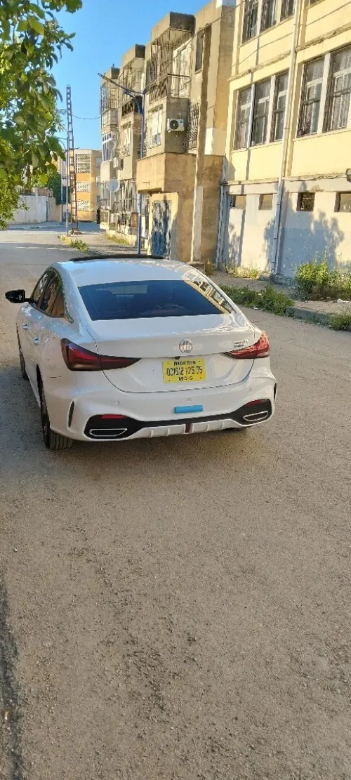 MG MG5 2025 