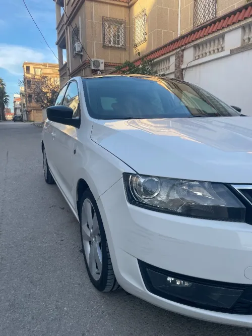 Skoda Rapid Spaceback 2014 