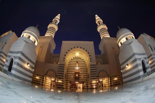  عمرة سبتمبر اكتوبر نوفمبر مع مختلف الرحلات فطور الصباح مجاني 