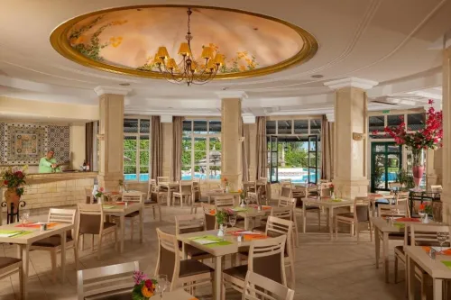 PROMO Hôtel ROYAL KENZ 4* Supérieur à Sousse en Novembre et Décembre تخفيض فندق فخم و متميز     