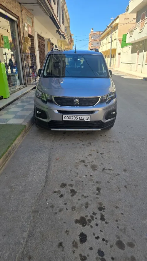 Peugeot Rifter 2023 Allure