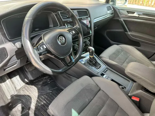 Volkswagen Golf 7 2018 Carat