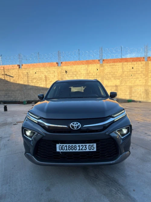 Toyota urban cruiser 2023 