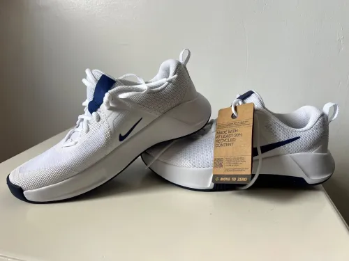 Nike MC3