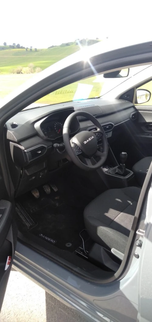 Dacia Sandero 2026 Essential