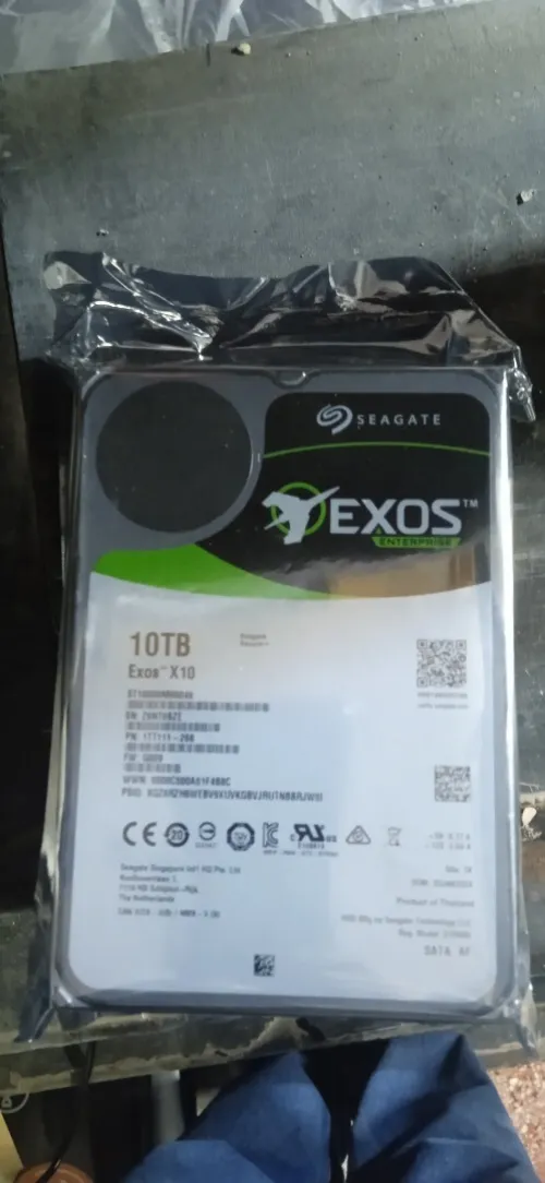 DISQUE DUR HDD 14 TB