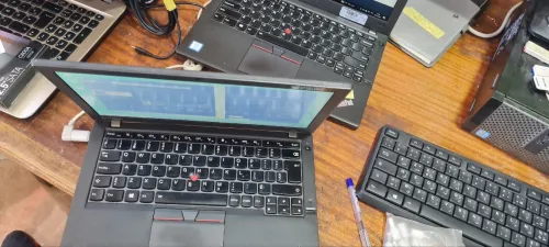 Lenovo thinkpad x250 i5 5g 8g ram 512ssd