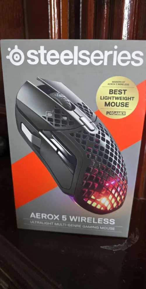 Souris steelseries aerox 5 wireless